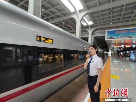 中国高铁：怀发展初心，辟引领大路-郑州高铁学校